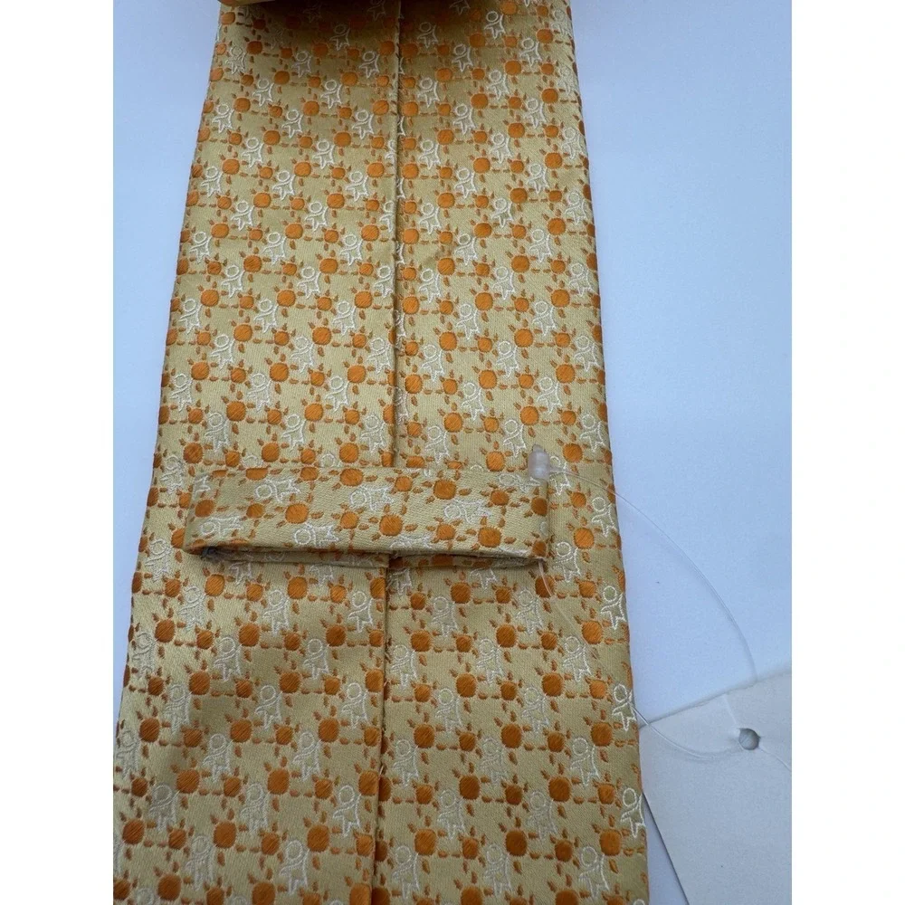 IZOD Yellow Orange Geometric Silk Tie NWT Classic 57